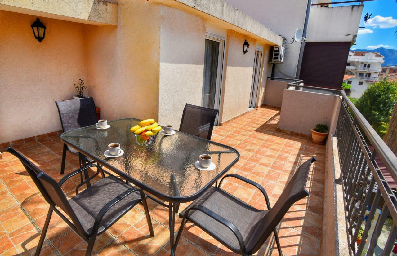 Apartment Nada 01 Budva Eksteriør billede